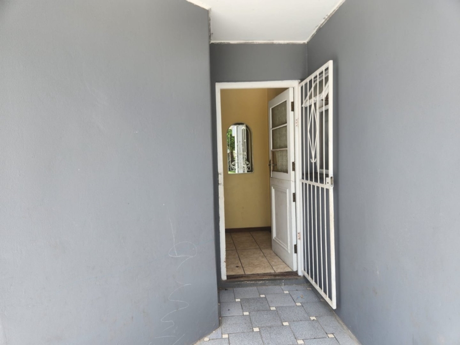 3 Bedroom Property for Sale in Delvillepark Western Cape